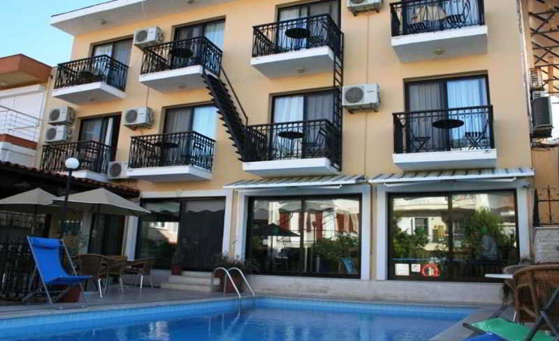 Hotel Amphora à Foça Extérieur photo