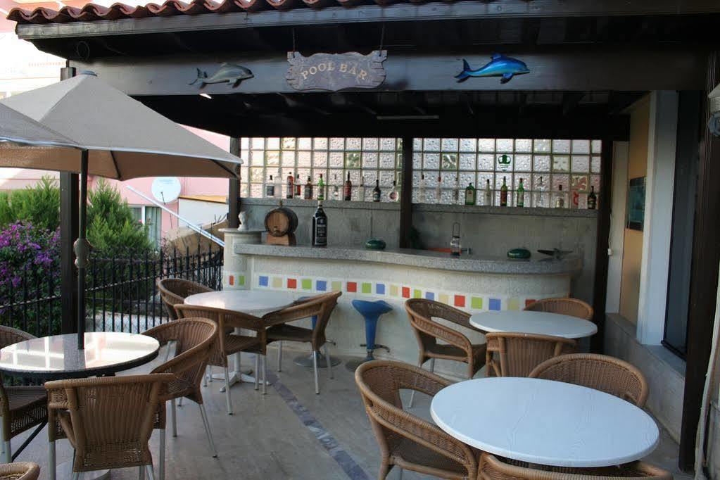 Hotel Amphora à Foça Extérieur photo