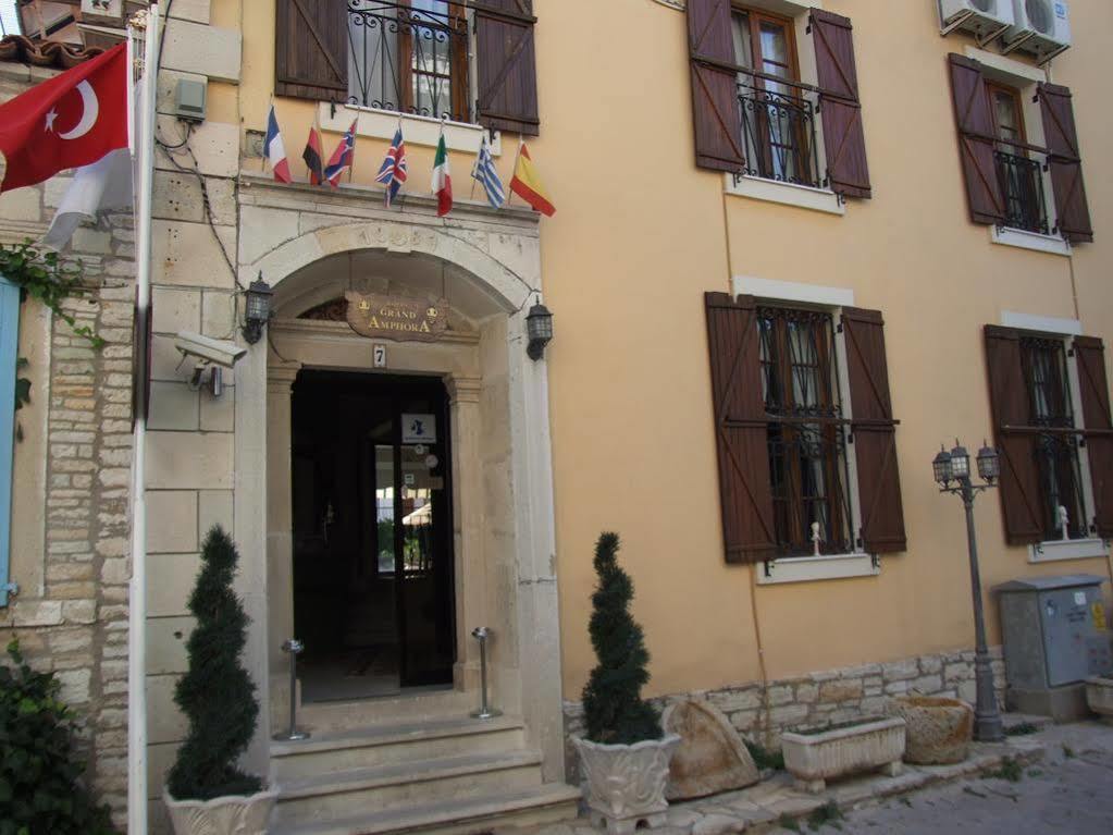Hotel Amphora à Foça Extérieur photo